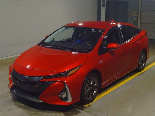 408 Toyota Prius phv ZVW52 2019 г. (TAA Yokohama)